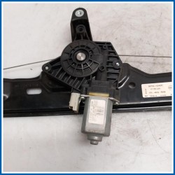 Alzacristallo porta Regulator assy- | dx. | ant. NISSAN Qashqai II