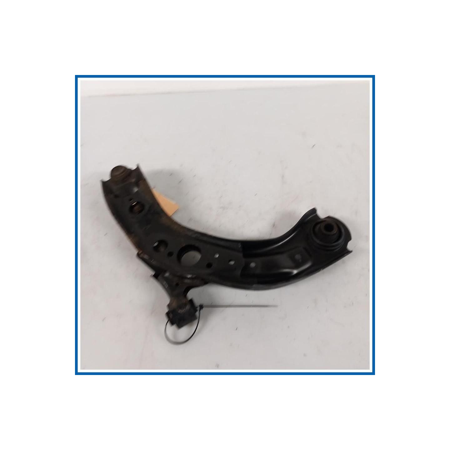 Braccio oscillante Arm(l),lower | sx. | ant. MAZDA CX30