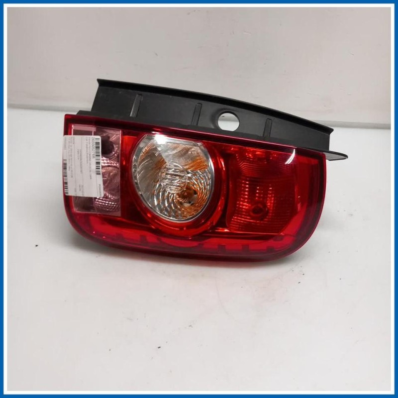 Fanale FEU COMBINE AR D | dx. | post. DACIA Duster I