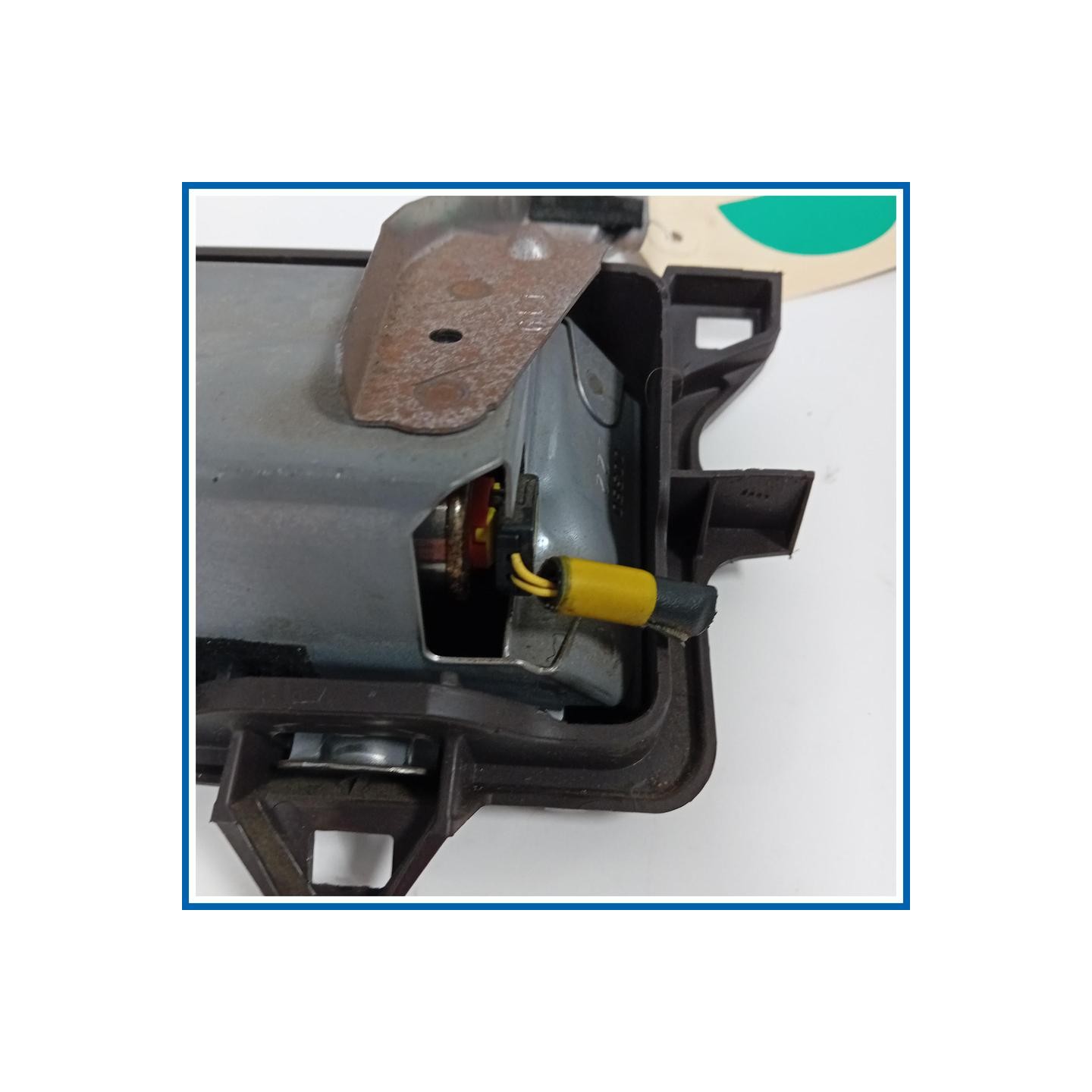 AIRBAG PROTEZIONE GAMBE TOYOTA iQ
