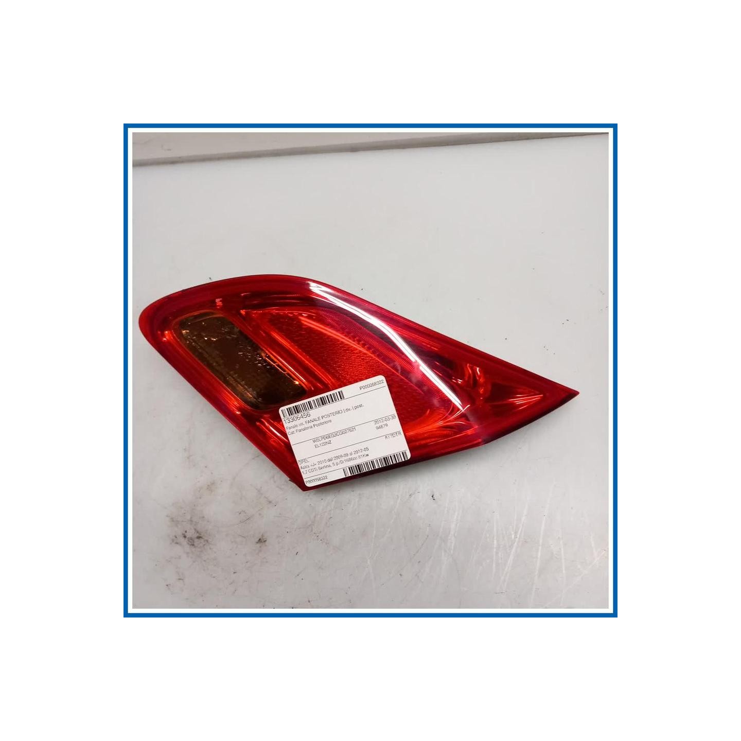 Fanale int. FANALE POSTERIO | dx. | post. OPEL Astra J