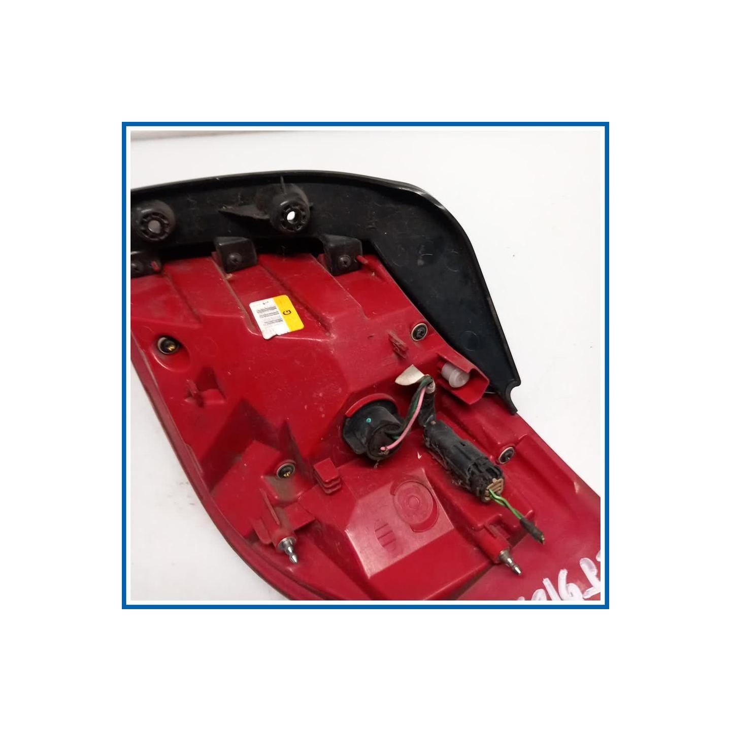 Fanale est. LAMP ASSY-REAR COMBINATION,LH | sx. | post. KIA Sportage III