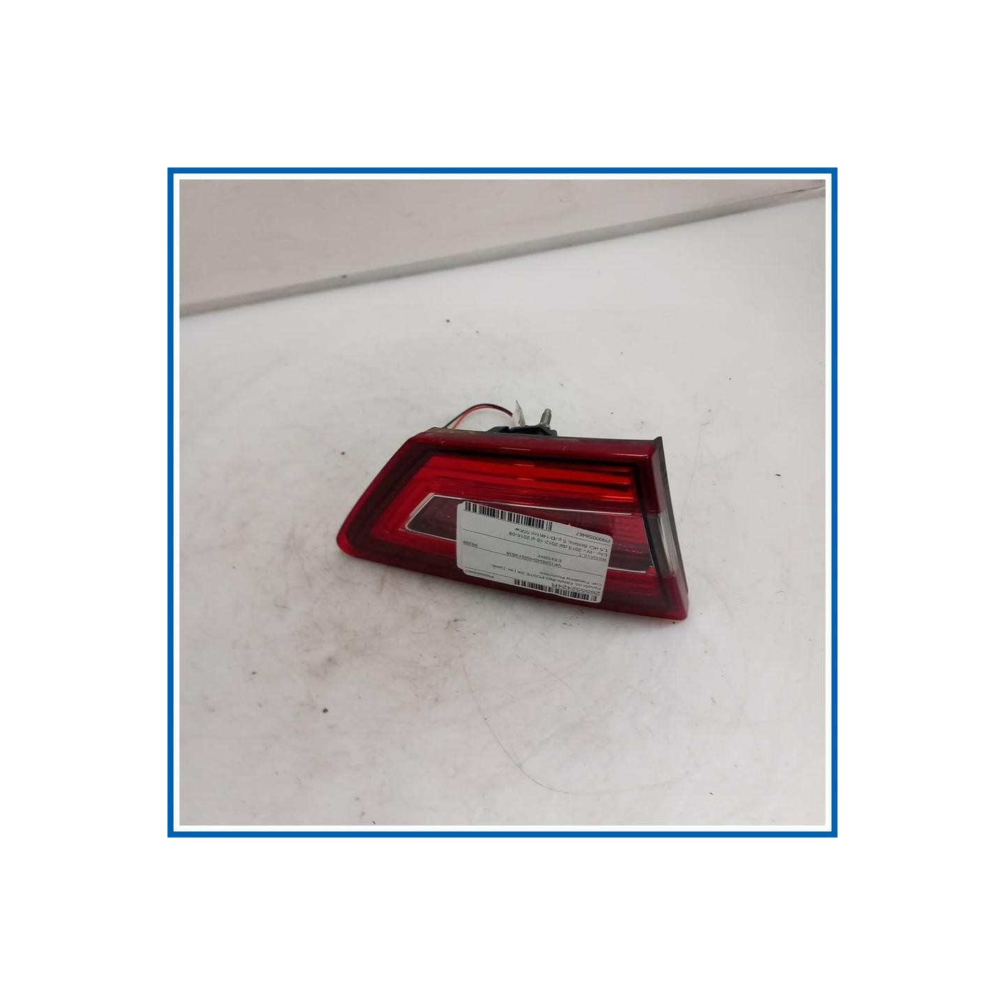 Fanale int. FANALINO POSTE SX | sx. | post. RENAULT Clio IV