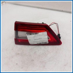 Fanale int. FANALINO POSTE DX | dx. | post. RENAULT Clio IV