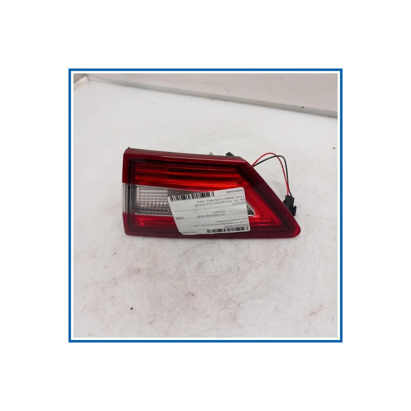 Fanale int. FANALINO POSTE DX | dx. | post. RENAULT Clio IV