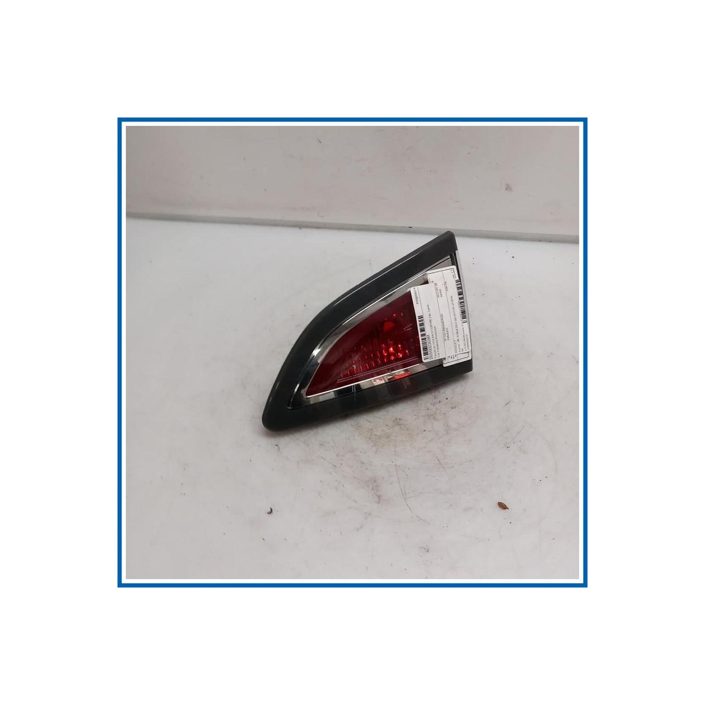Fanale int. FEU AR D COFFRE | dx. | post. RENAULT Scénic III X-Mod