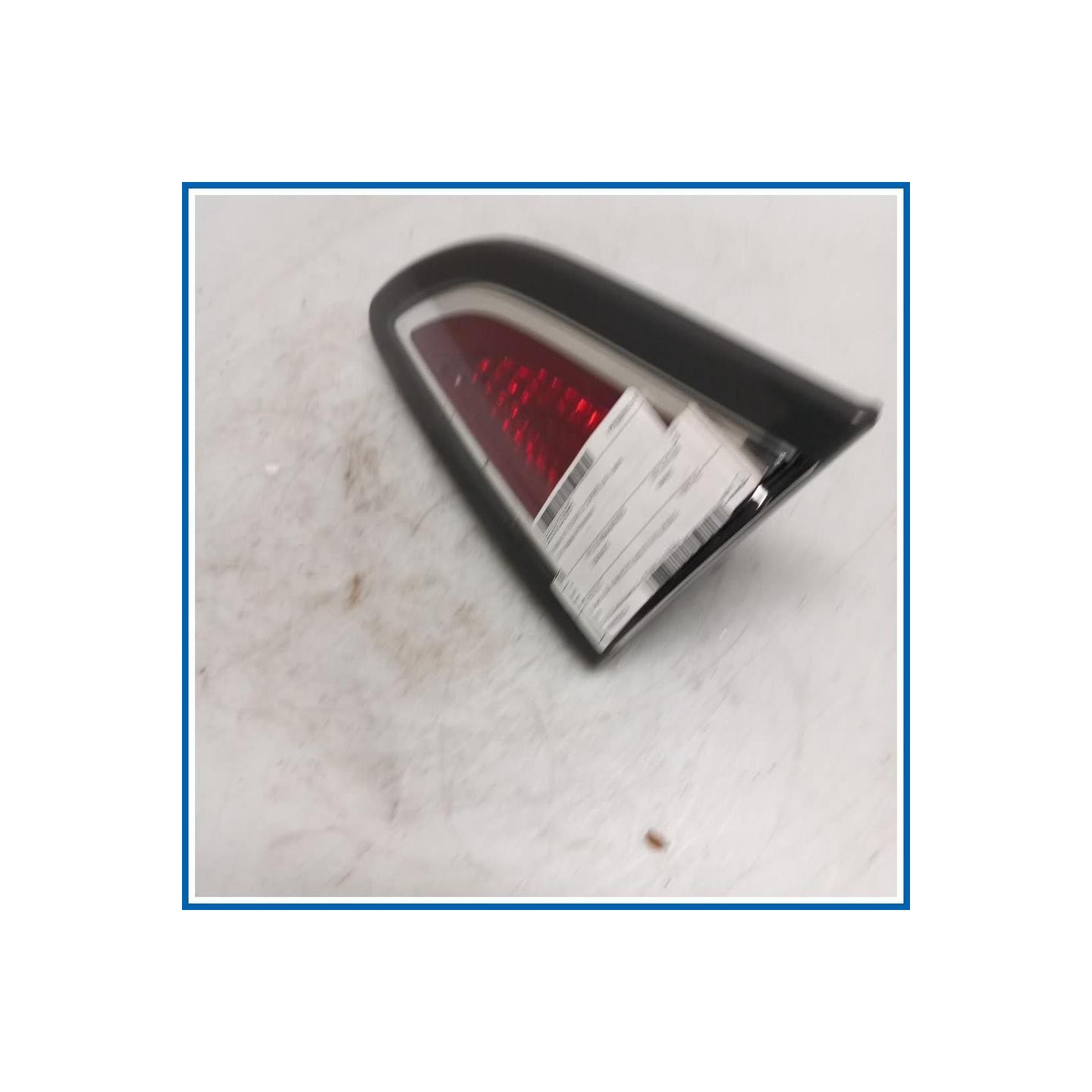 Fanale int. FEU AR D COFFRE | dx. | post. RENAULT Scénic III X-Mod