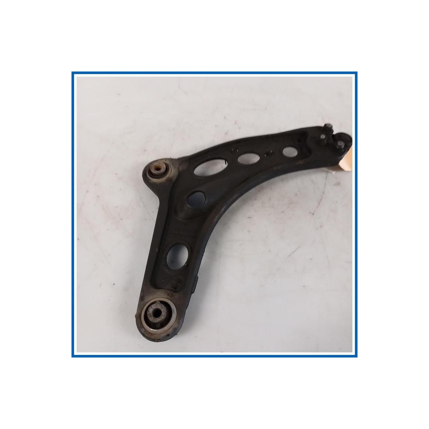 Braccio oscillante BRAS TRSV INF AV | sx. | ant. RENAULT Trafic IV