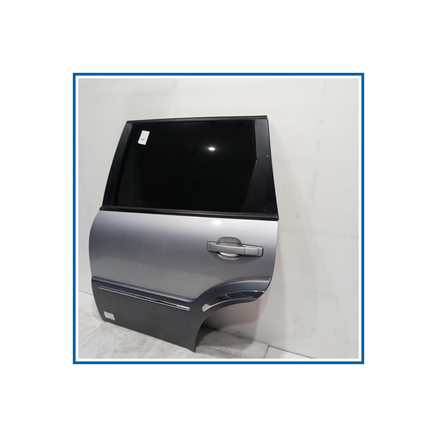 Porta PNL ASSY-RR DR-LH(Y290) | sx. | post. SSANGYONG Rexton I