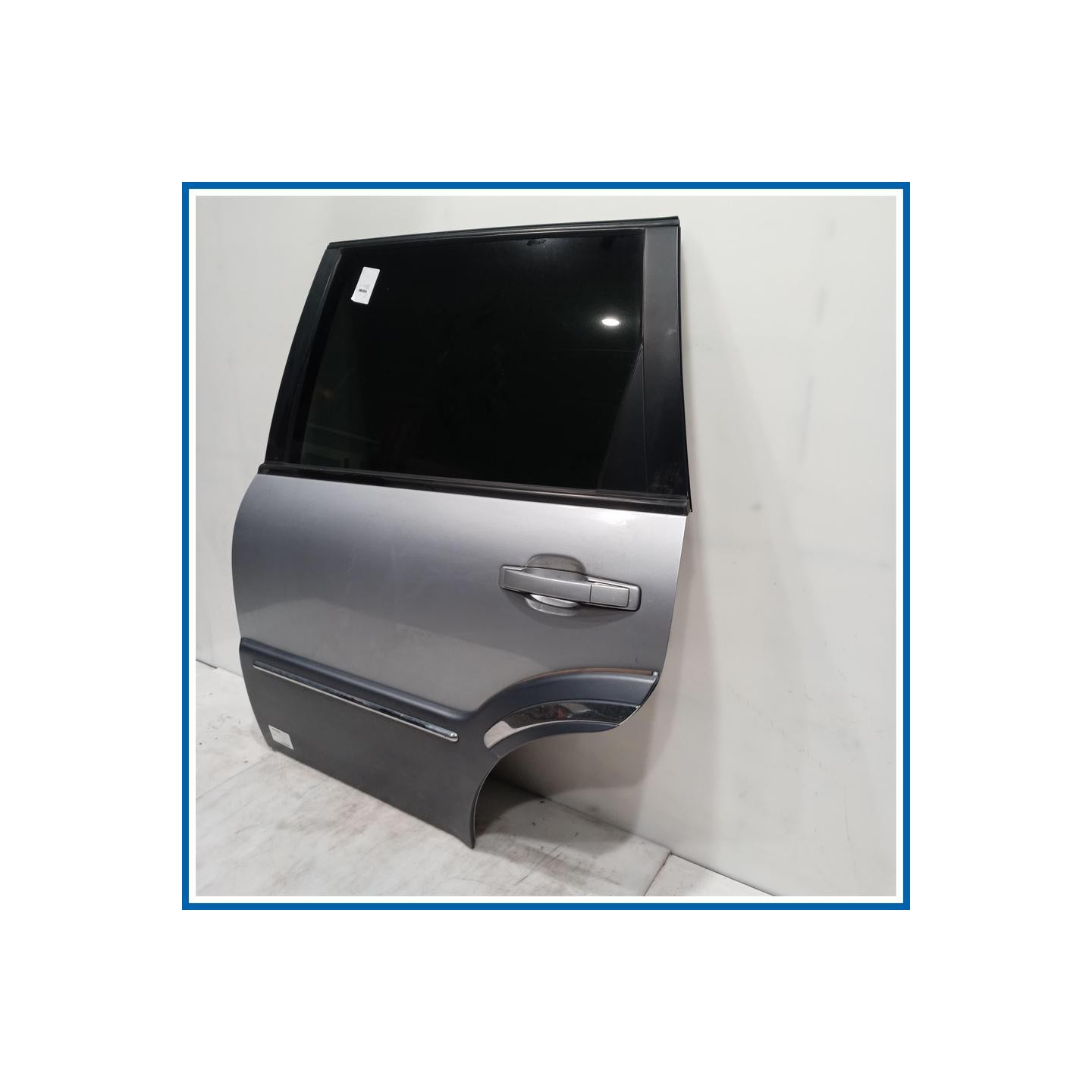Porta PNL ASSY-RR DR-LH(Y290) | sx. | post. SSANGYONG Rexton I