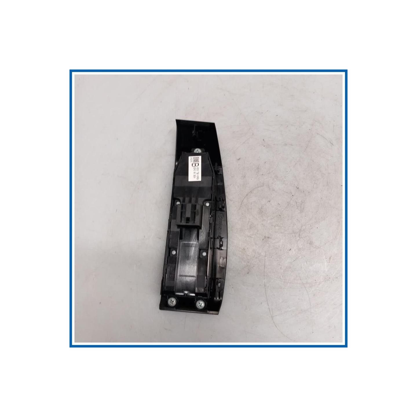Interruttore alzacristalli Switch,power window | sx. | ant. MAZDA CX30