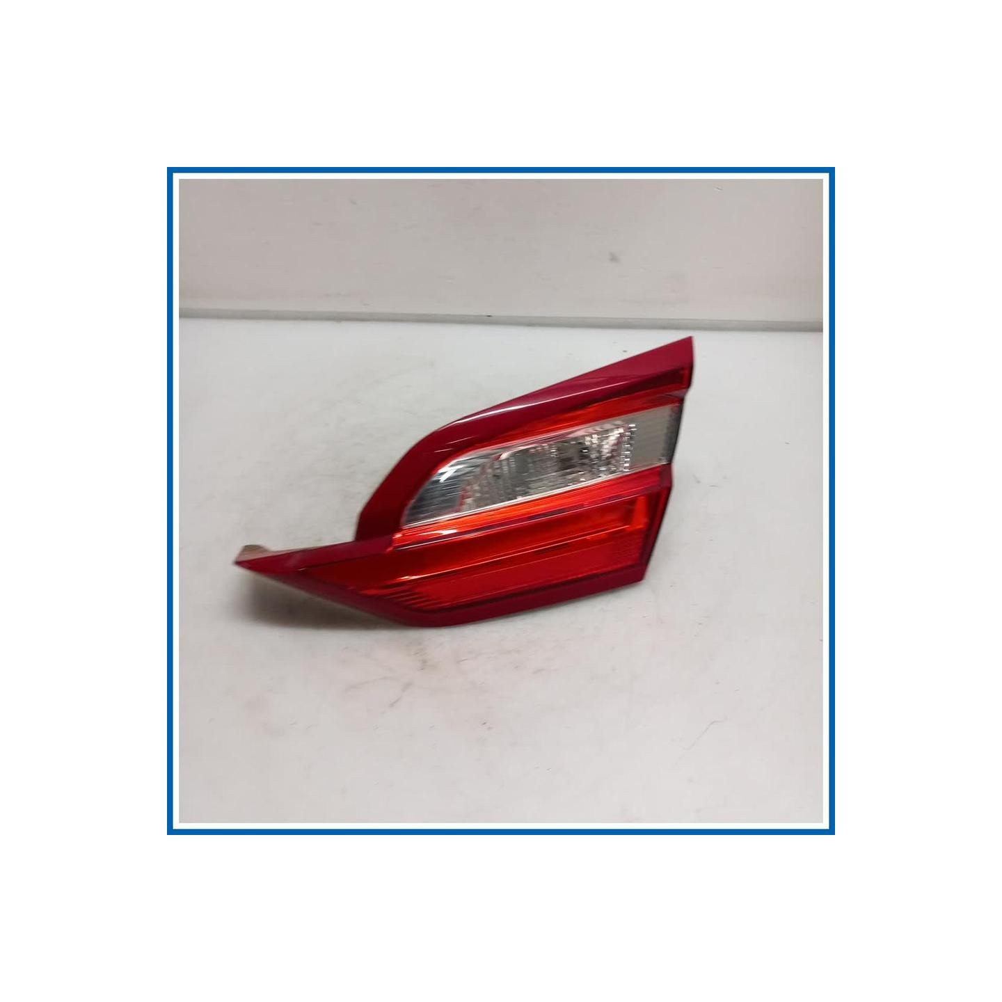 Fanale int. REAR LAMPS & LENSES | dx. | post. FORD Fiesta VII