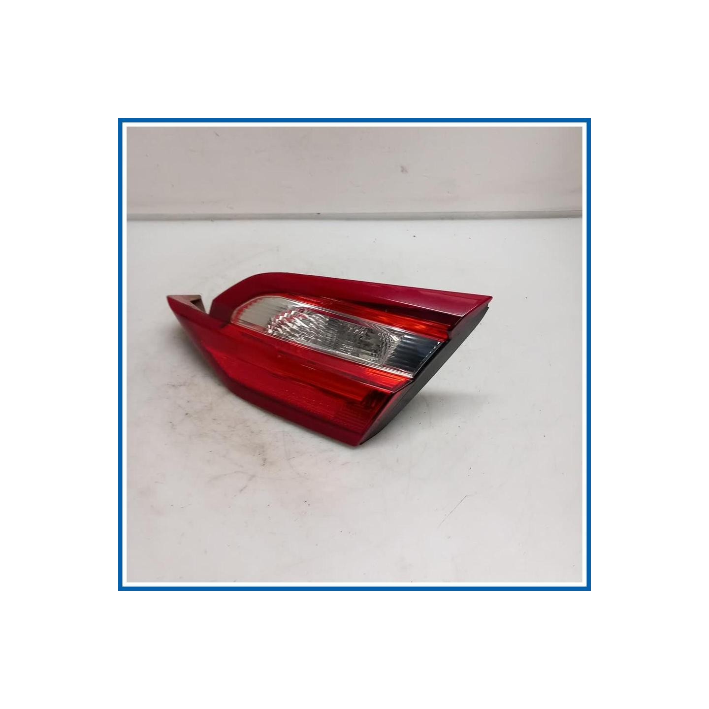 Fanale int. REAR LAMPS & LENSES | dx. | post. FORD Fiesta VII