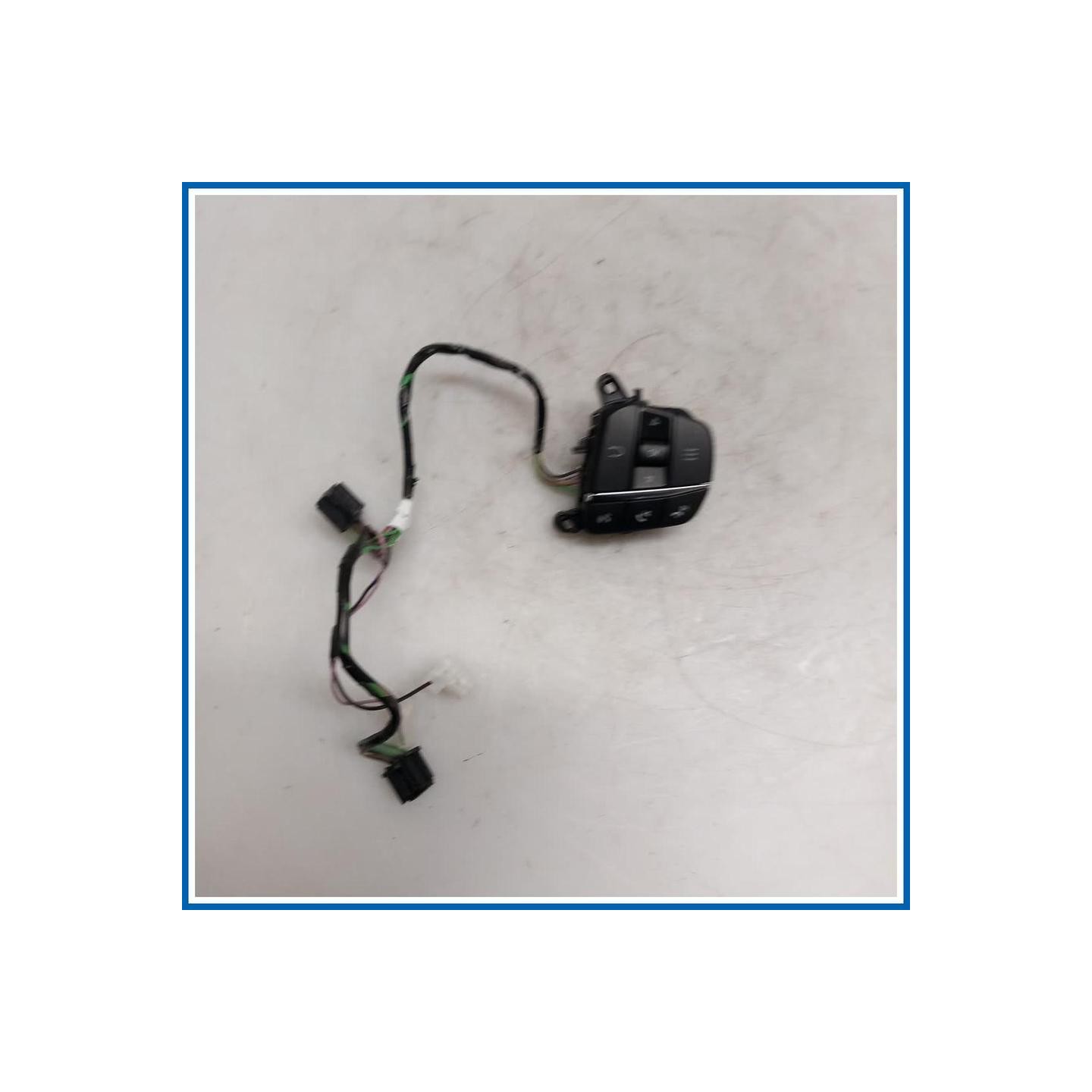 Pulsante comando multifunzione SWITCHES | dx. |  FORD Fiesta VII