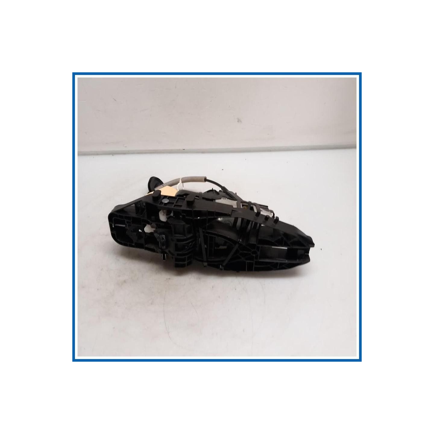 Serratura porta LATCHES & STRIKER | sx. | post. FORD Fiesta VII