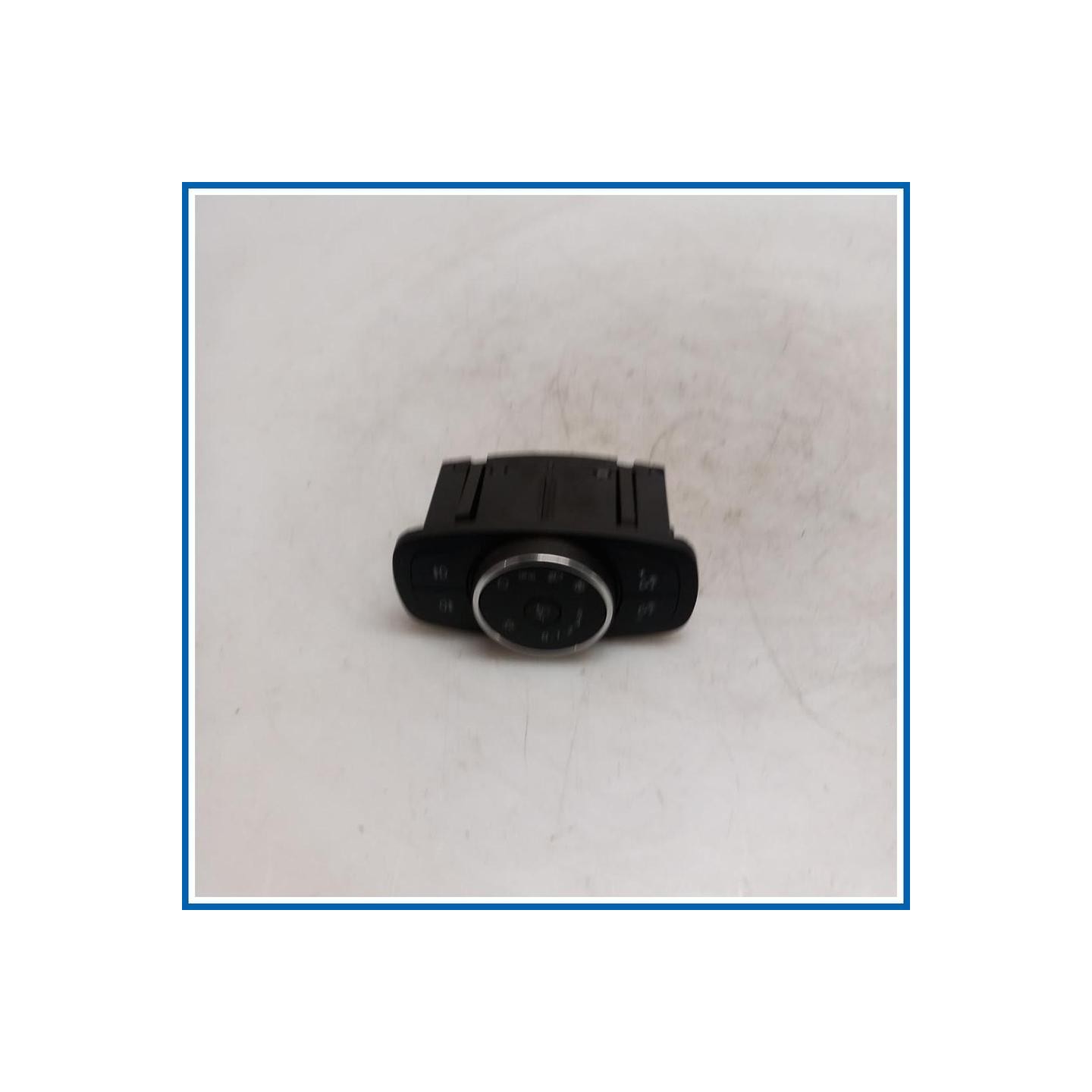 Interruttore illuminazione SWITCHES |  |  FORD Fiesta VII