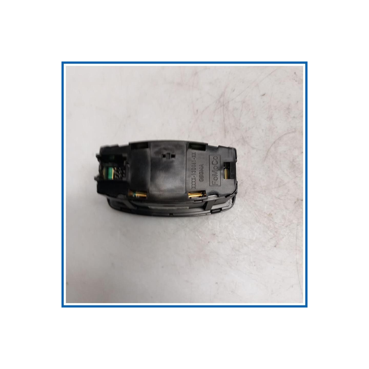 Interruttore illuminazione SWITCHES |  |  FORD Fiesta VII