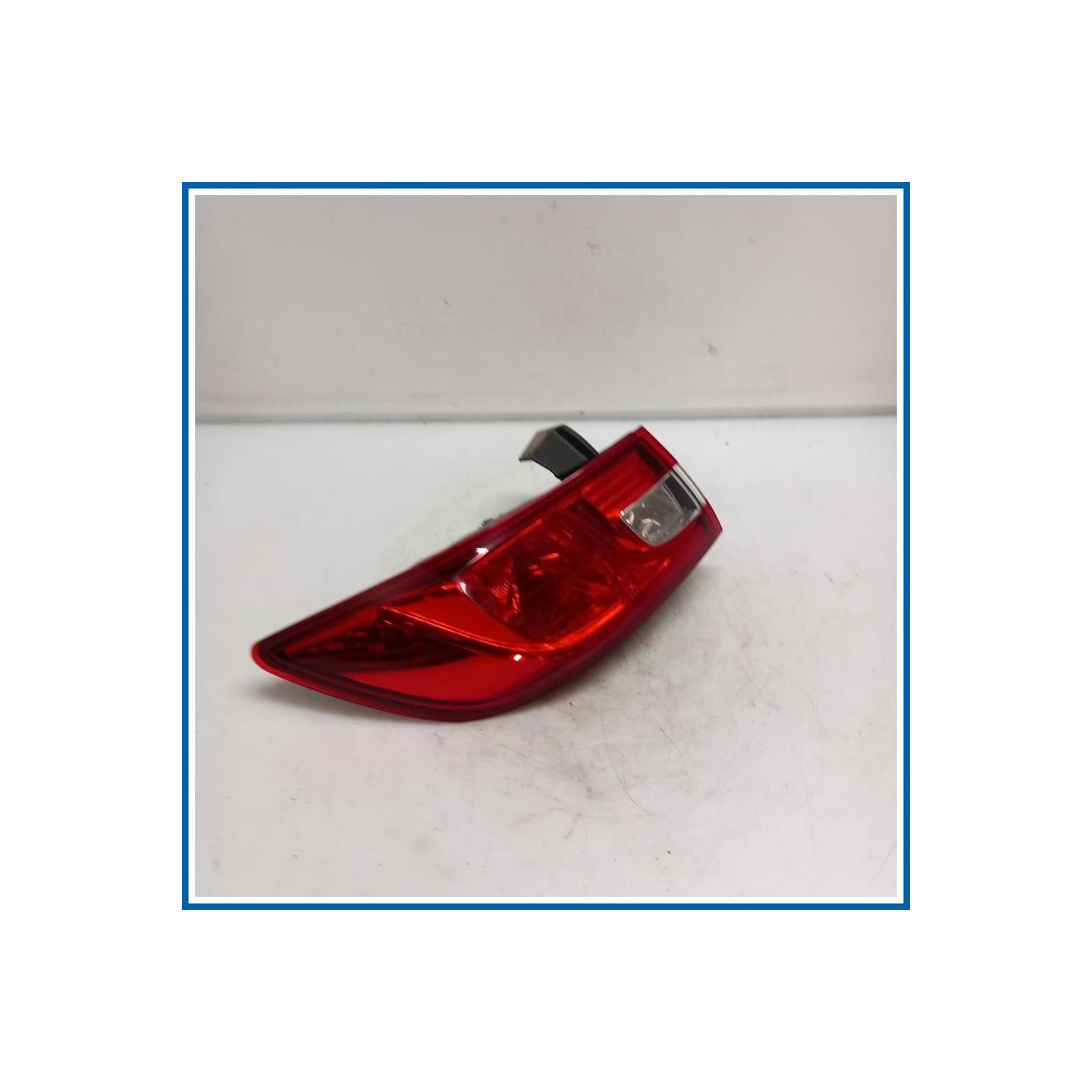 Fanale est. FANALINO POST SX | sx. | post. RENAULT Clio IV