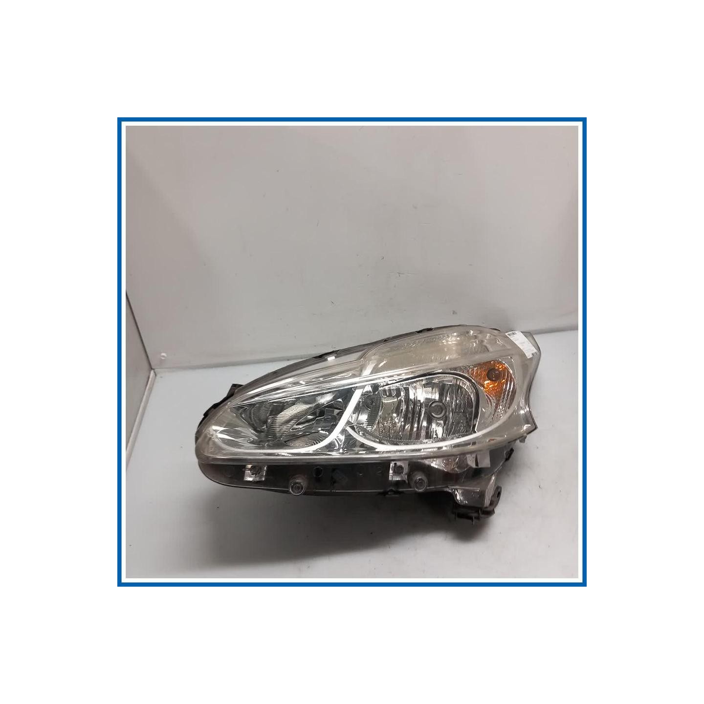 Proiettore | sx. | ant. PEUGEOT 208 I