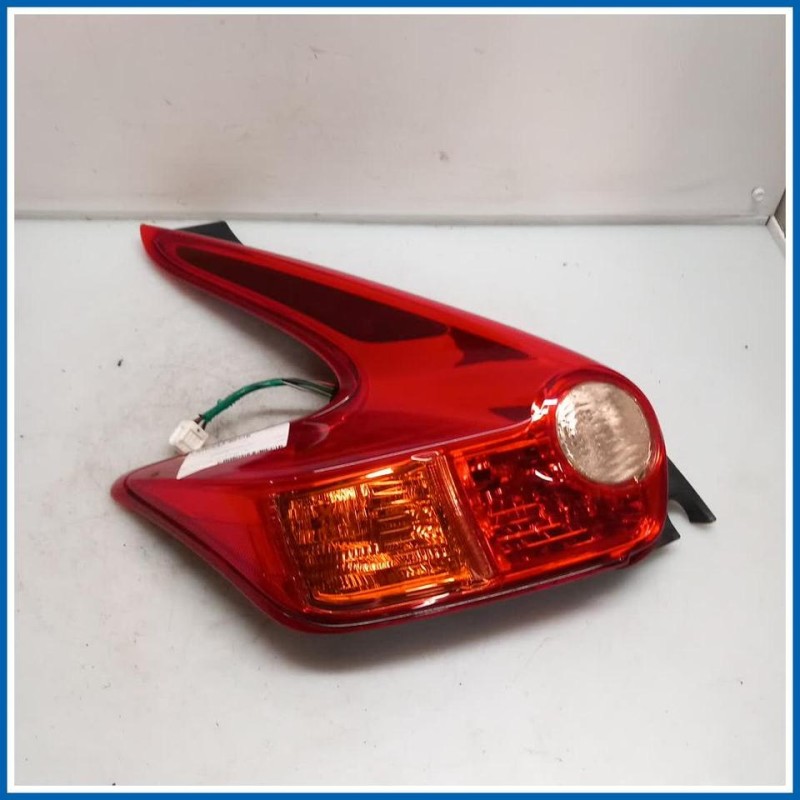 Fanale FARO POST SX | sx. | post. NISSAN Juke I