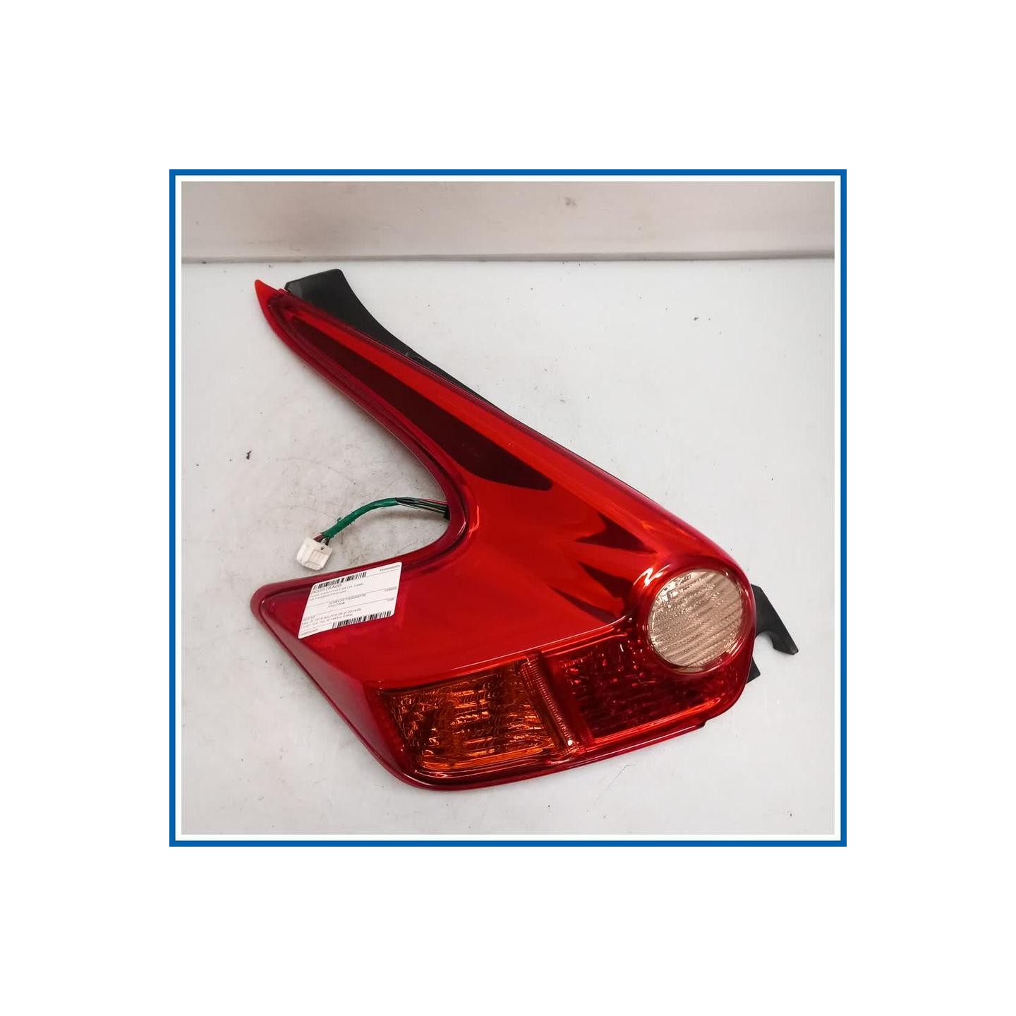 Fanale FARO POST SX | sx. | post. NISSAN Juke I