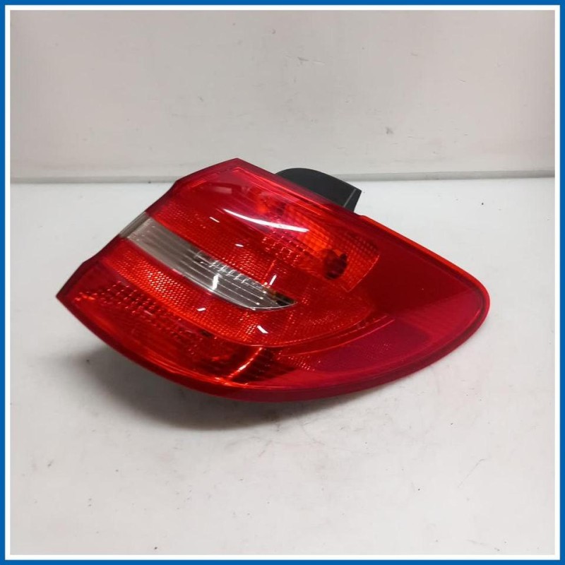 Fanale est. Luce posteriore | dx. | post. MERCEDES Classe B W246