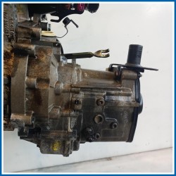 Cambio (revisionato) . |  |  VOLKSWAGEN Polo III