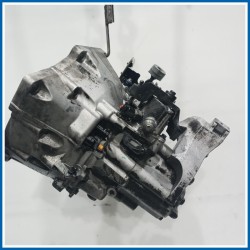 Cambio TRANSAXLE ASSY |  |  FORD Focus IV
