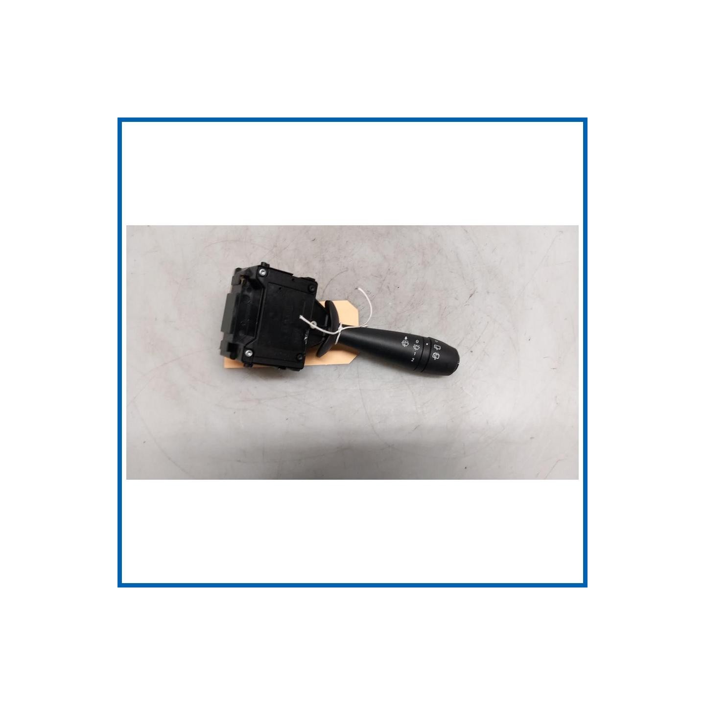 Devioguida tergicristalli COMMANDE ESSUIE V | dx. |  RENAULT Twingo III