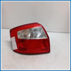 Fanale . | sx. | post. AUDI A4 8E2