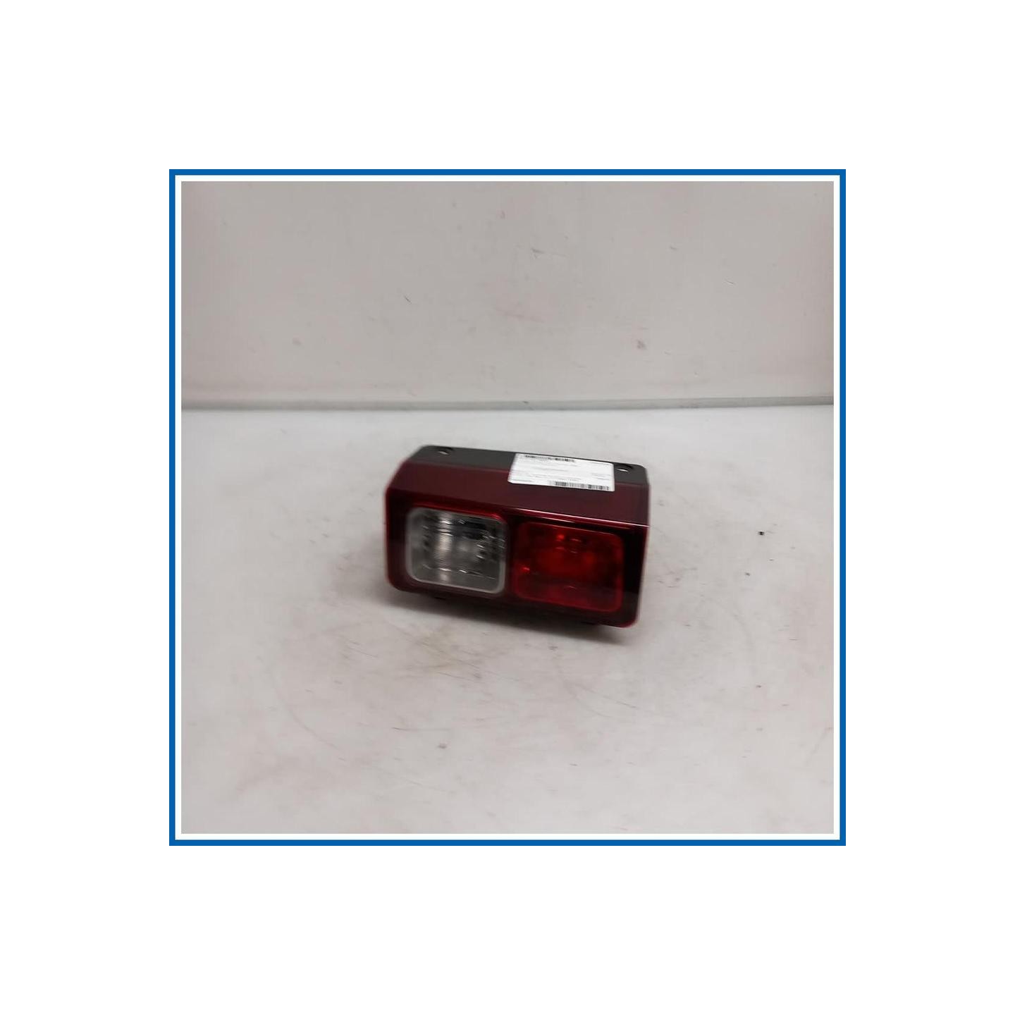 Fanalino FANAL POST DX | dx. | post. RENAULT Trafic IV