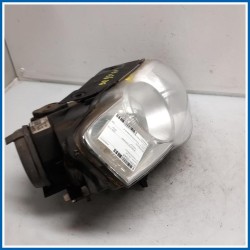 Proiettore . | dx. | ant. VOLKSWAGEN Passat V Variant