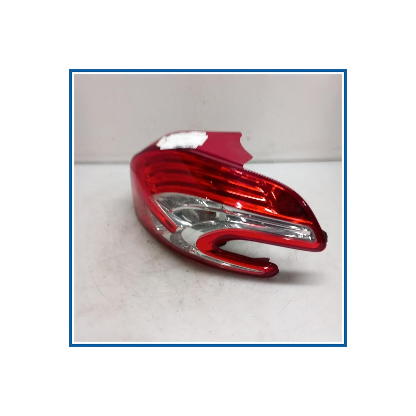 Fanale FANALE POSTERIO | dx. | post. PEUGEOT 208 I