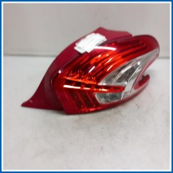 Fanale FANALE POSTERIO | dx. | post. PEUGEOT 208 I