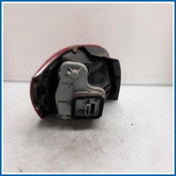 Fanale . | dx. | post. VOLKSWAGEN Polo VI