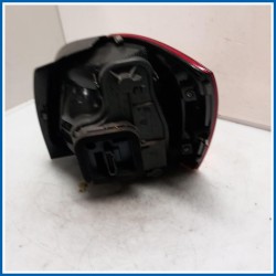 Fanale . | sx. | post. VOLKSWAGEN Polo VI