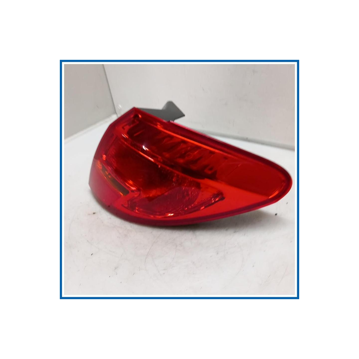 Fanale est. FANALE | dx. | post. OPEL Meriva B