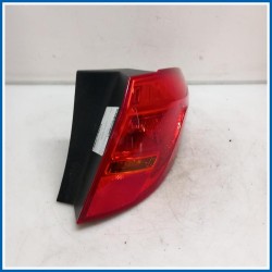 Fanale est. FANALE | dx. | post. OPEL Meriva B