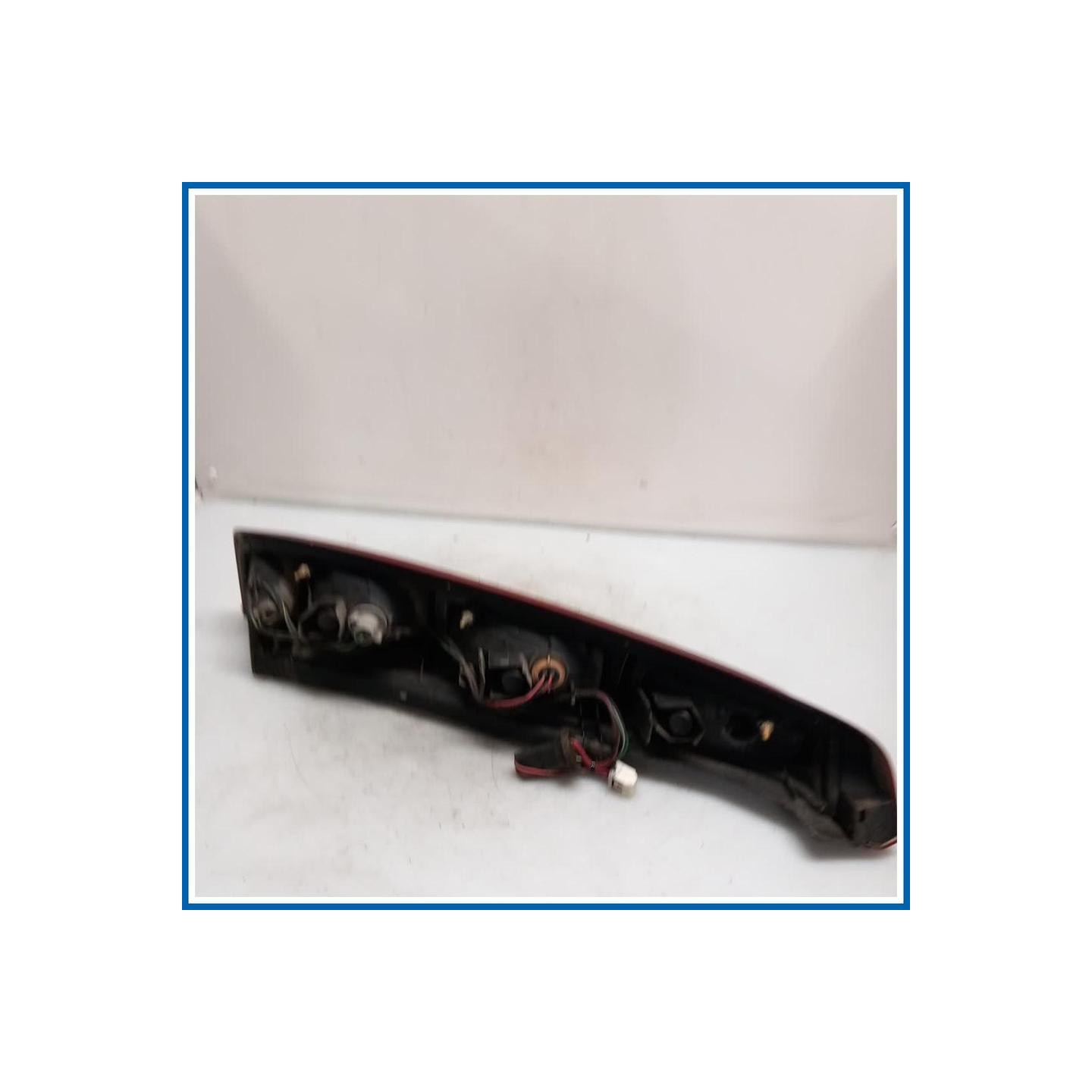 Fanale FARO POST DX | dx. | post. NISSAN X-Trail I