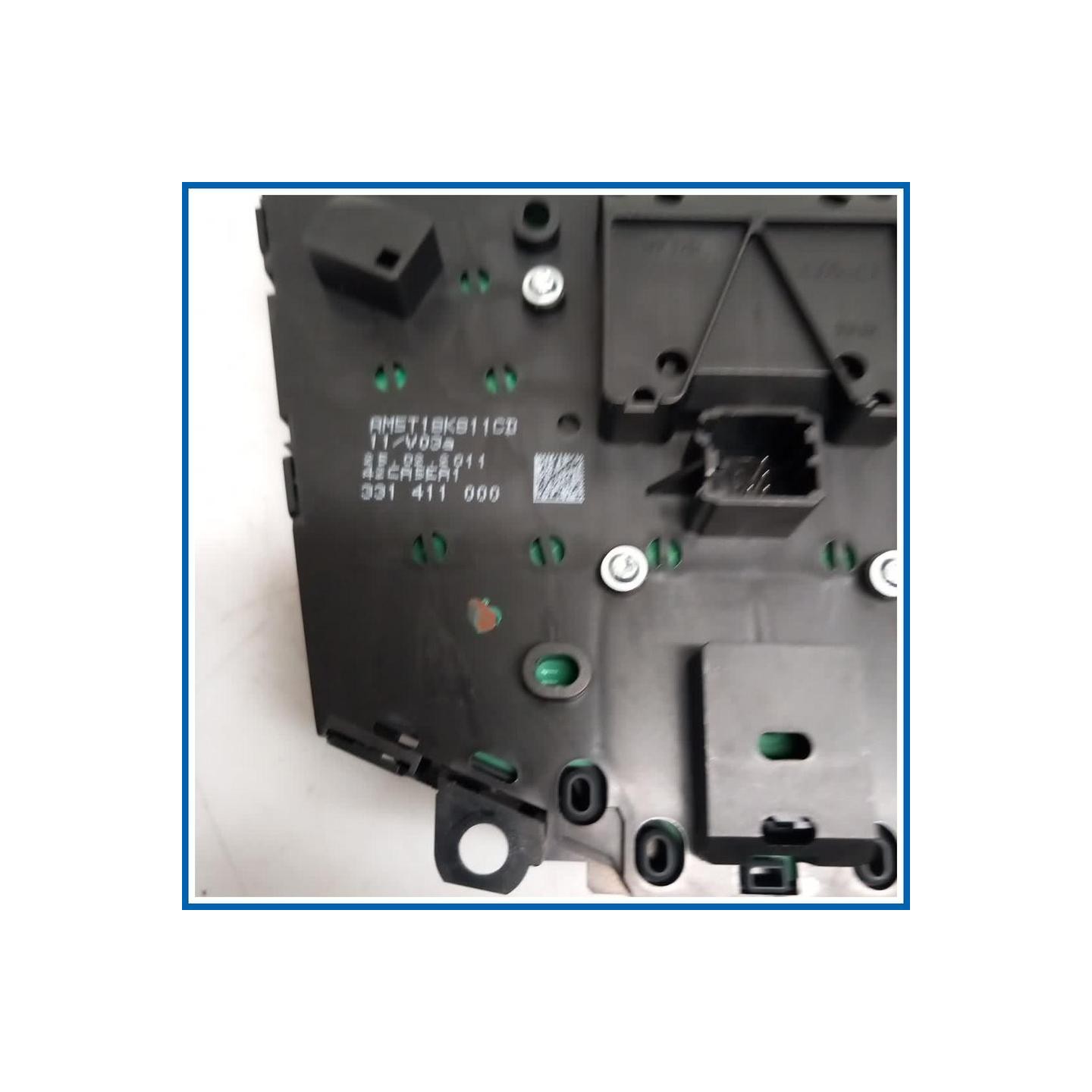 Panel - Radio Control FORD Focus IV