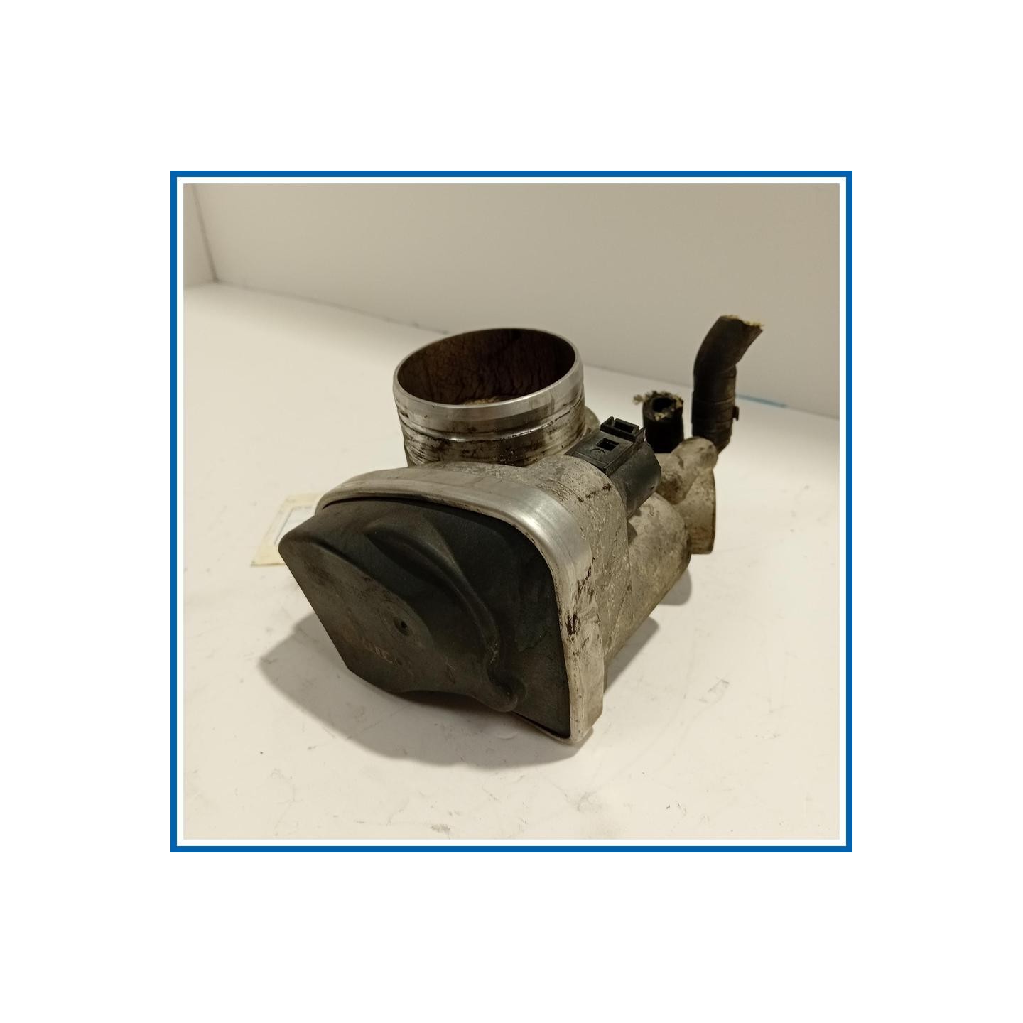 Corpo farfallato . |  |  SEAT Altea 5P1