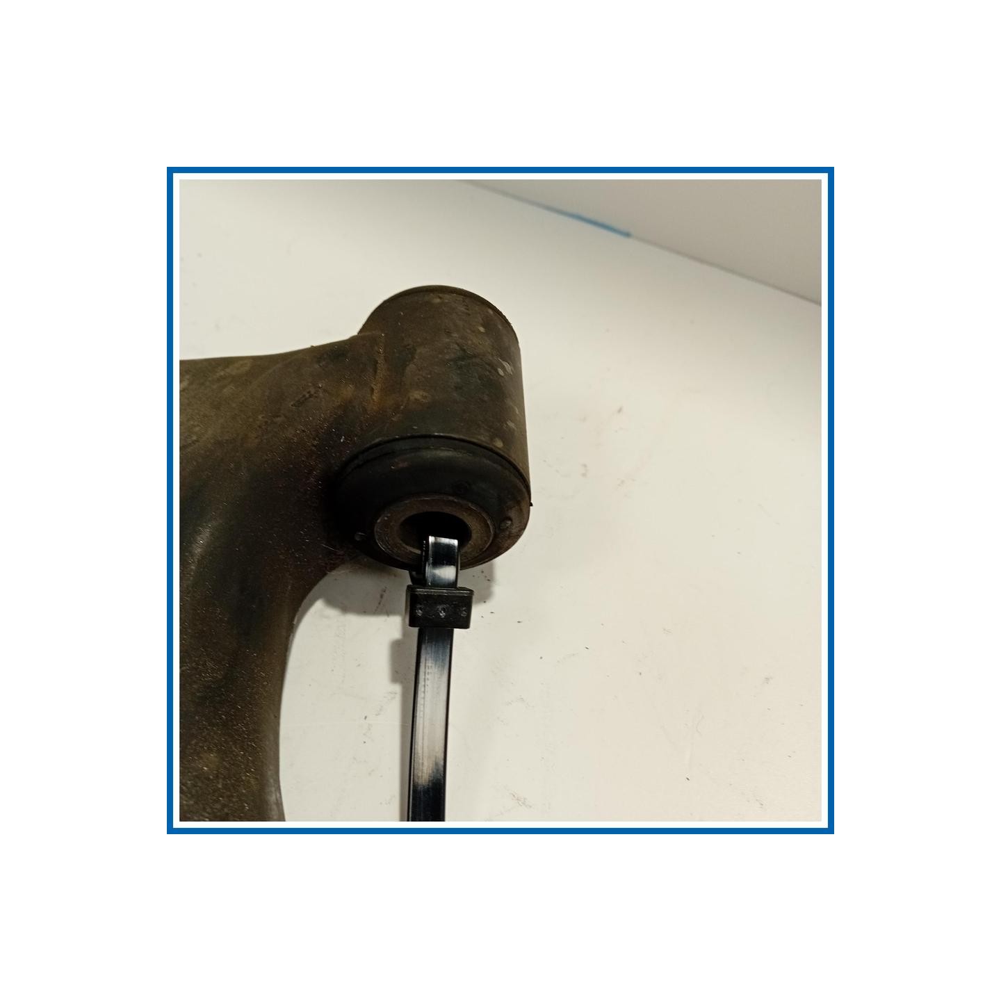 GRUPPO BRACCIO SOSP.ANT.SX MITSUBISHI Colt VI