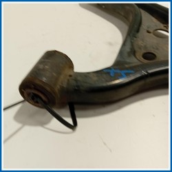 BRACCIO ANT SX TOYOTA iQ