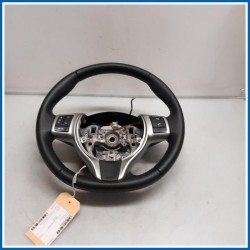 Volante |  |  TOYOTA Yaris IV