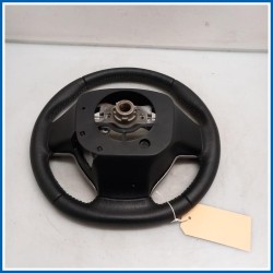 Volante |  |  TOYOTA Yaris IV