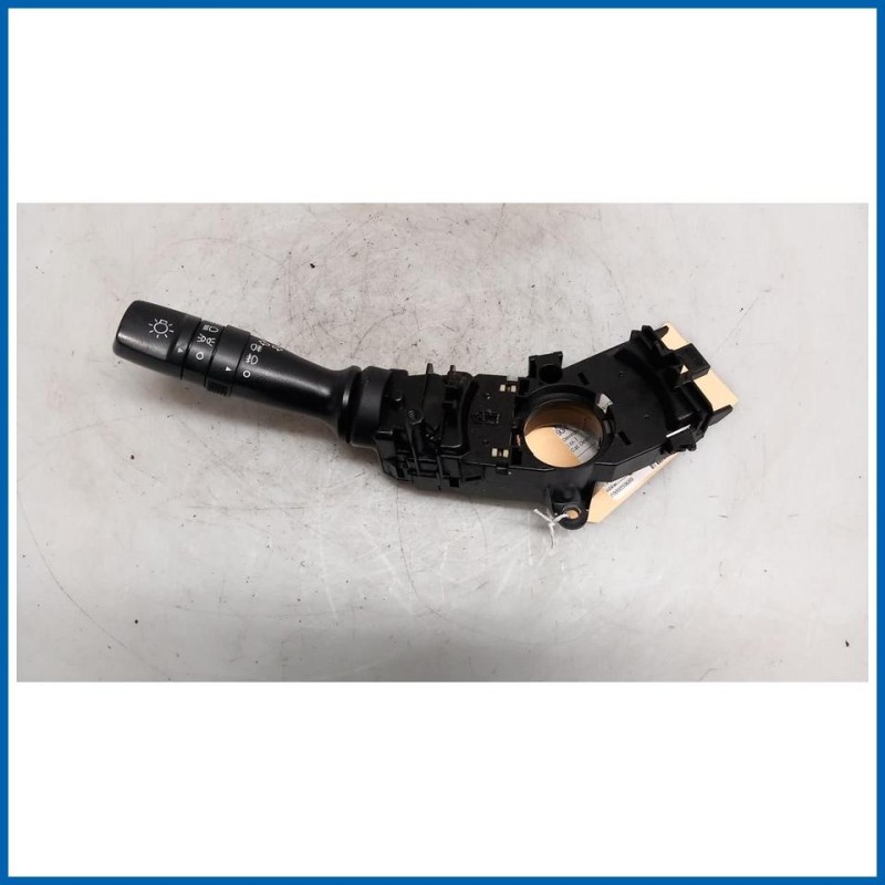 Devioguida luci INTERRUTTORE-ILLUMINAZIONE+FRE | sx. |  HYUNDAI ix20