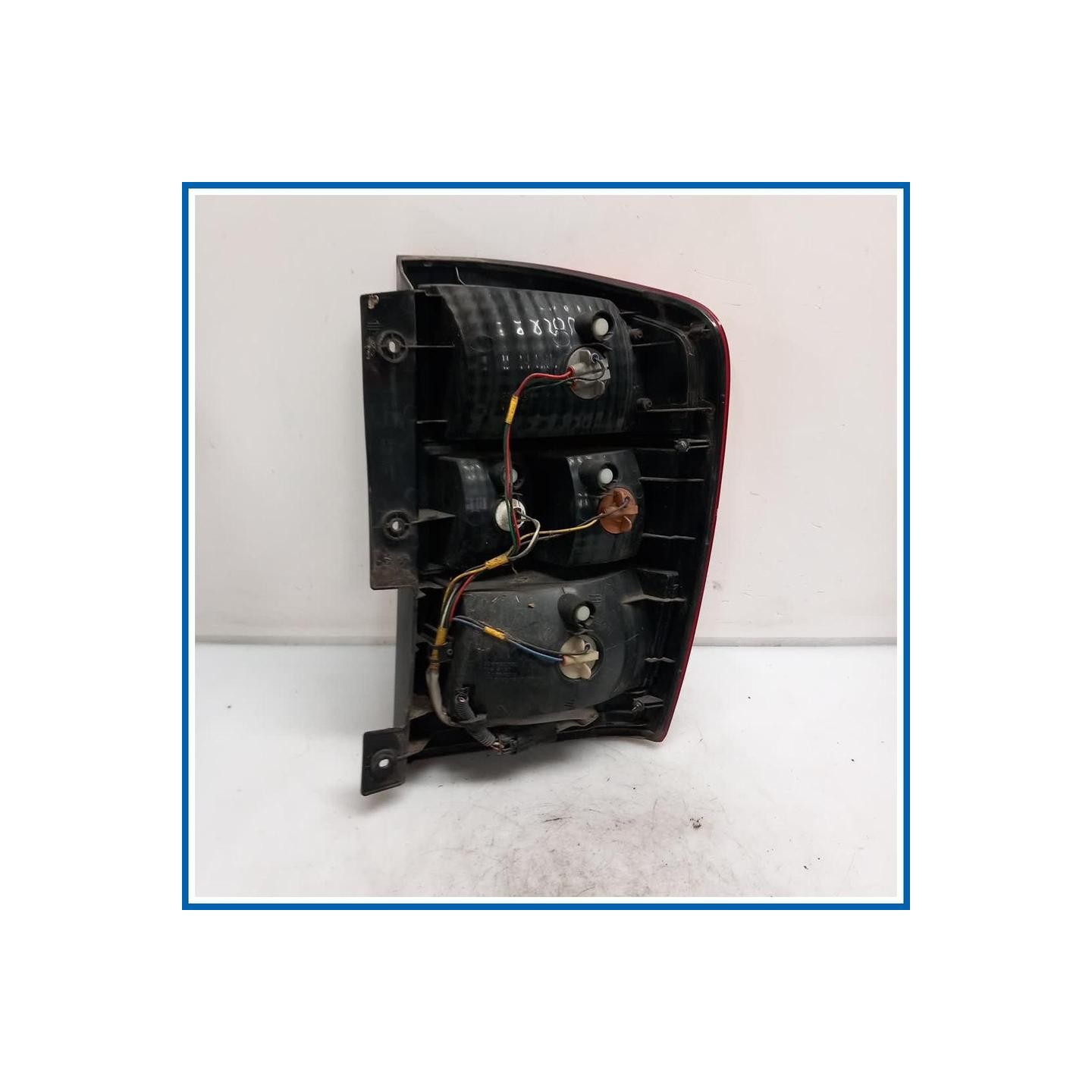 Fanale LAMP ASSY-REAR COMBINATION,LH | sx. | post. KIA Carnival III