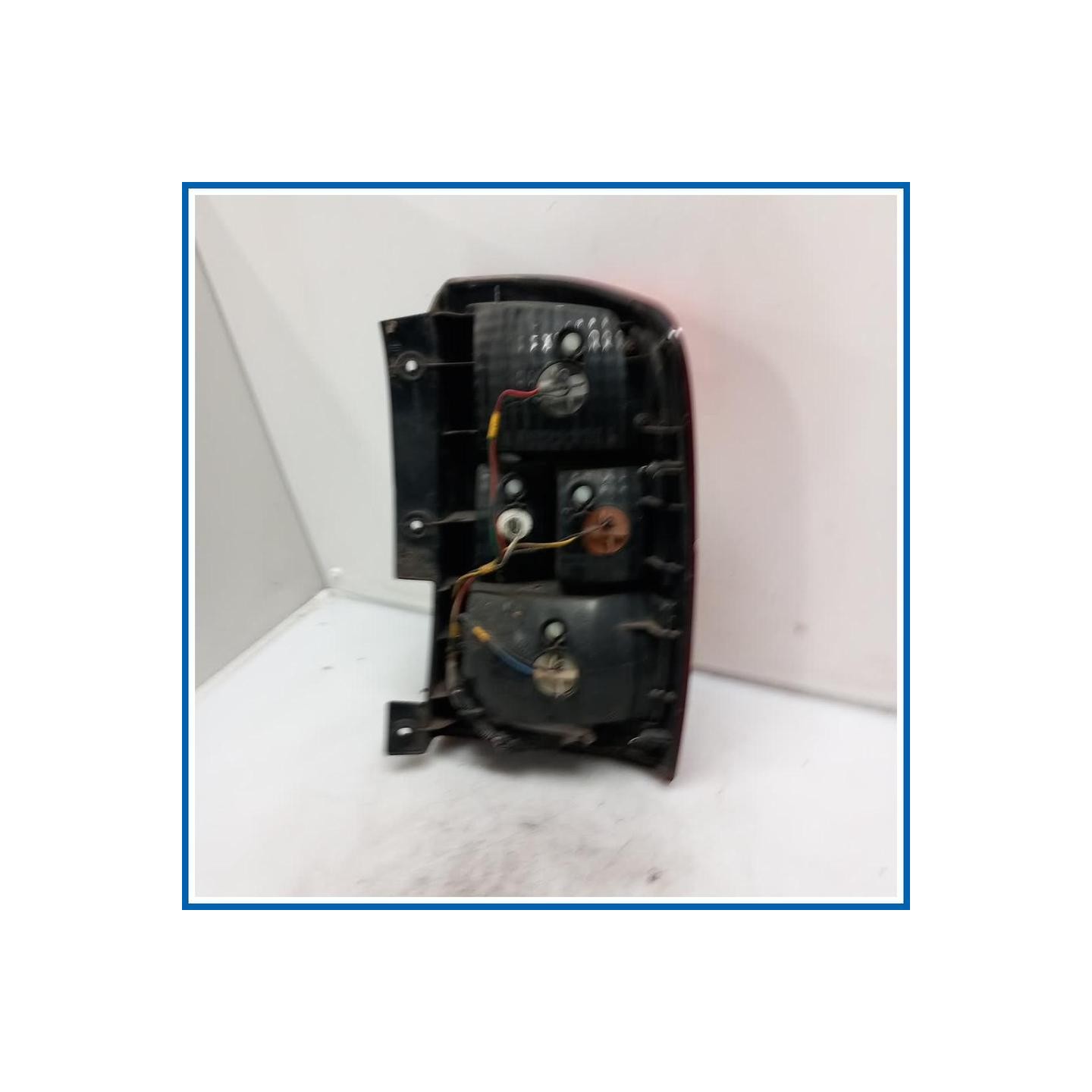 Fanale LAMP ASSY-REAR COMBINATION,LH | sx. | post. KIA Carnival III