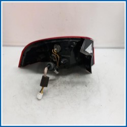 Fanale est. LAMP ASSY-REAR COMB OUTSIDE,RH | dx. | post. KIA Rio III