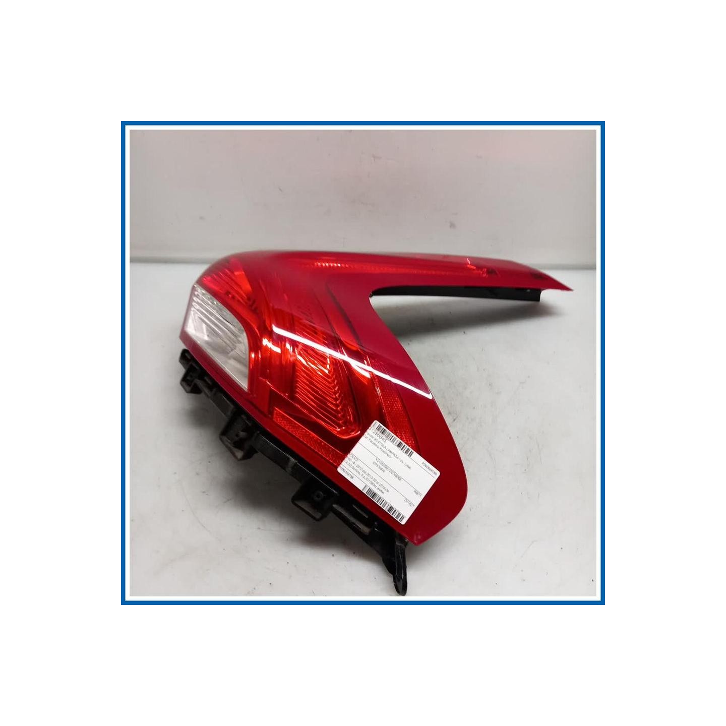 Fanale SCATOLA LAMPADA | dx. | post. VOLVO V40 II